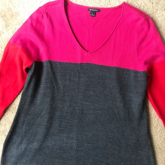 Color-block Sweater - Picture 2 of 5